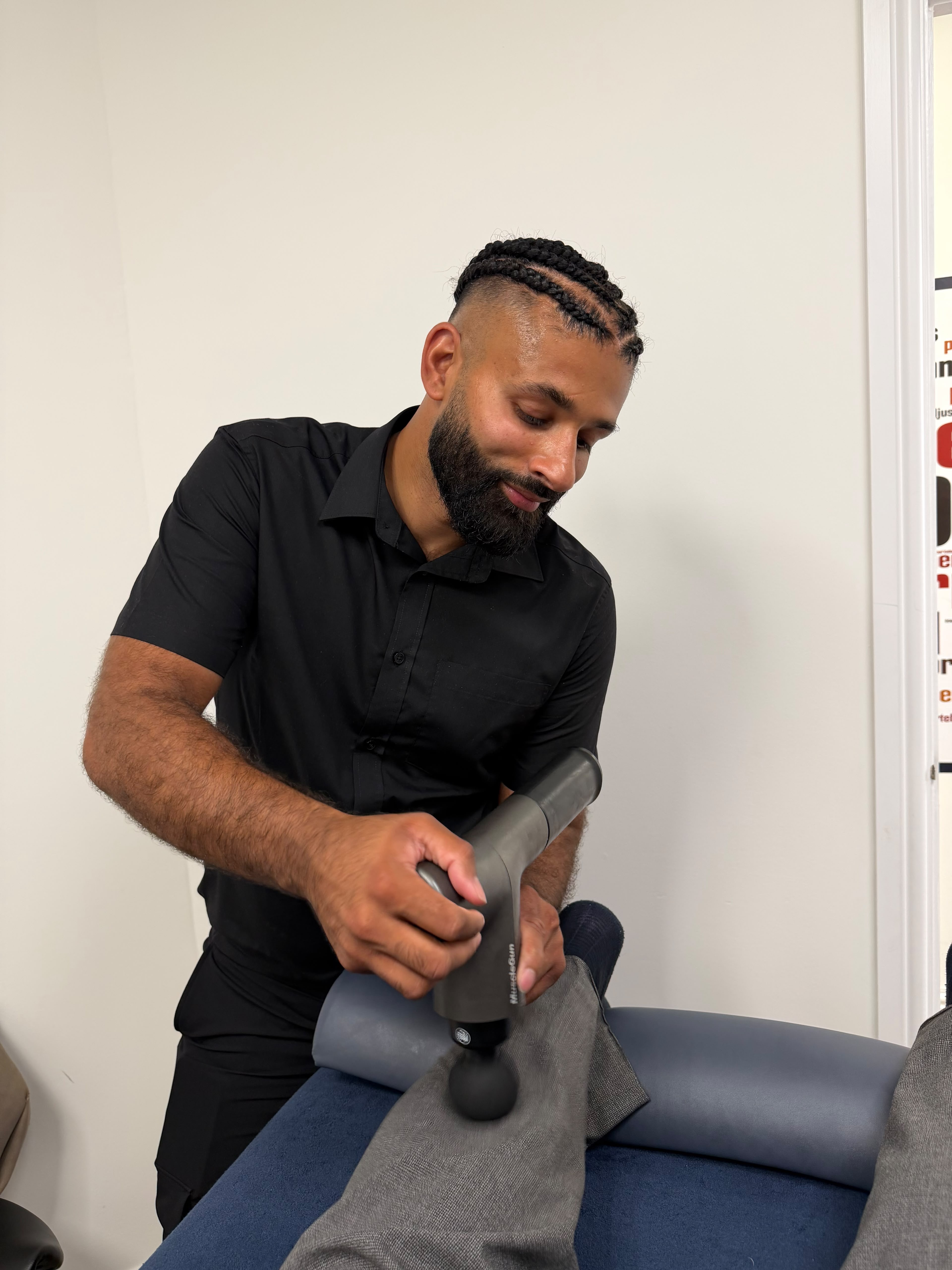 Physiotherapy for back pain neck pain and joint pain in Rugby